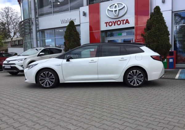 Toyota Corolla cena 89900 przebieg: 141476, rok produkcji 2019 z Świebodzin małe 326